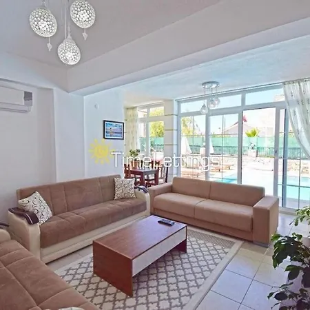 Alpine At Hisaroenue Oeluedeniz Ovacik 6+2, 12 People Villa