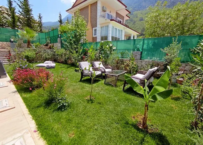 Alpine At Hisaroenue Oeluedeniz Ovacik 6+2, 12 People Villa Fethiye