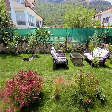 Alpine At Hisaroenue Oeluedeniz Ovacik 6+2, 12 People Vila *