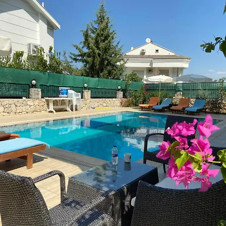 Alpine At Hisaroenue Oeluedeniz Ovacik 6+2, 12 People Vilă Fethiye